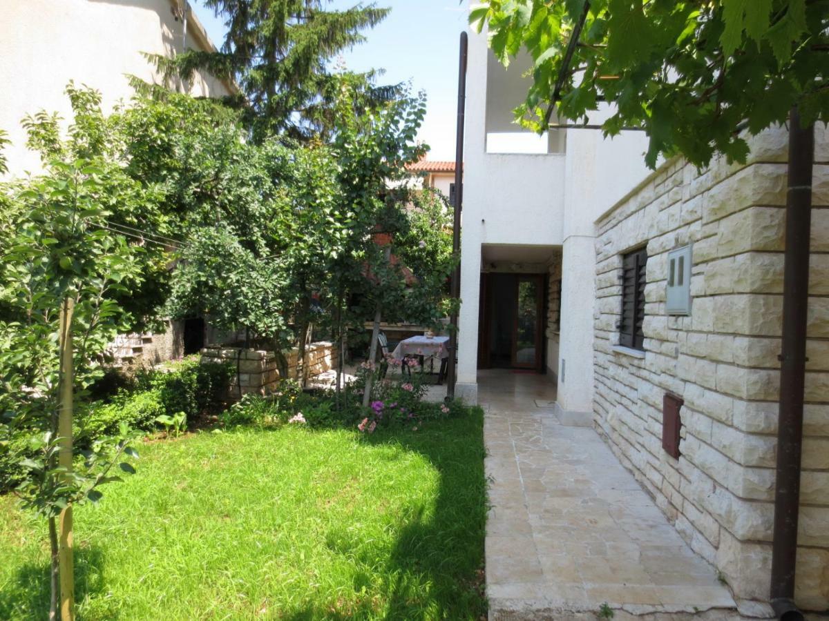 Apartment Petrinic V Пула Экстерьер фото